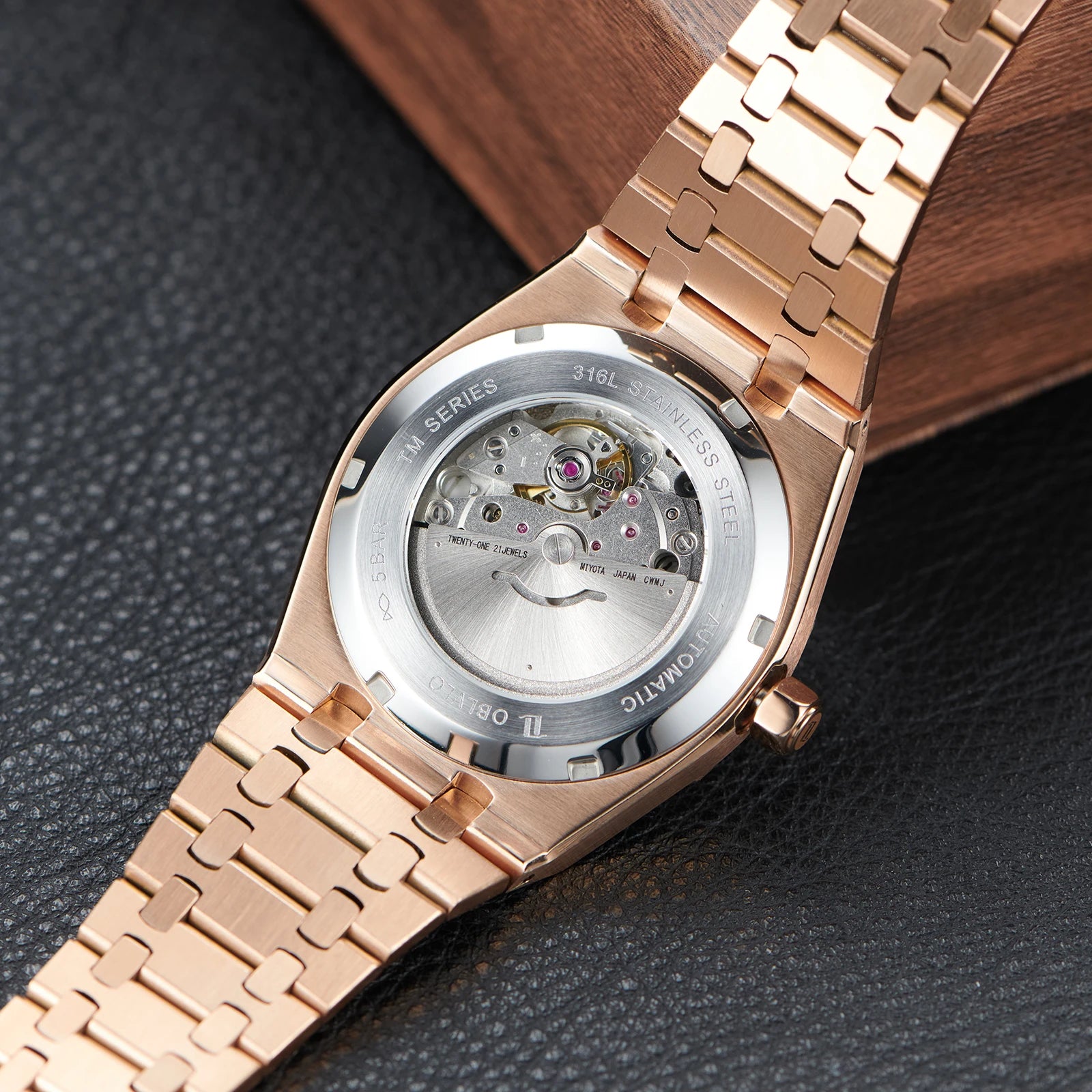 Reloj de Hombre - Estilo Lujoso y Dinamico